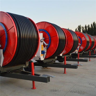 Aziende agricole moderne Macchine per l'irrigazione a perno agricolo Irrigatori itineranti Sistema di attrezzature per l'irrigazione in pista Peso KG 1800