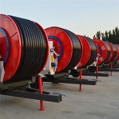 Sistema di irrigazione automatico con controllo remoto e pistole a spruzzatore di metallo