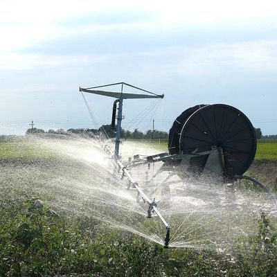 200*160*120 Aziende agricole Agricoltura Viaggiante Irrigatore a bobina di tubo rigido con pistola a pioggia in sistema avanzato di irrigazione viaggiatori