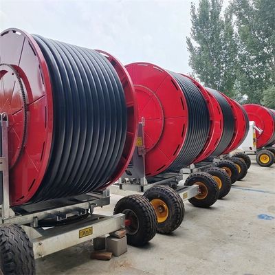 Sistema di irrigazione a tamburo metallico per l'irrigazione agricola