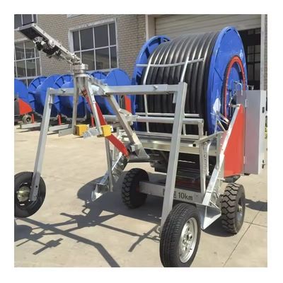 Potenza e versatilità di rilascio Sistema di irrigazione a bobina di tubo 86 KG Peso 236 cm Diametro supporto a traliccia spray regolabile
