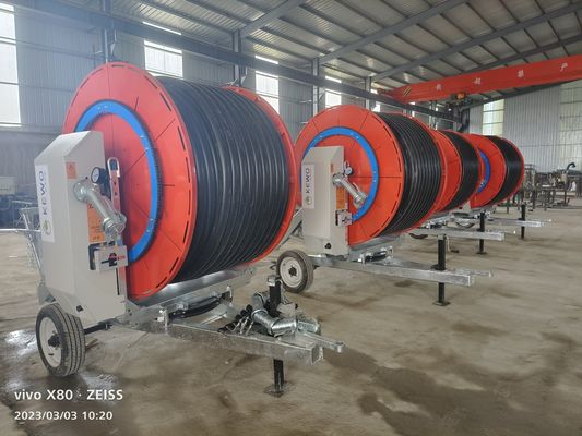 Sistema di irrigazione a bobina di tubo metallico più resistente e flessibile per giardino