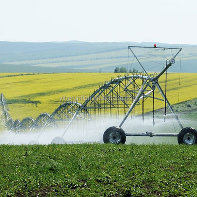 Sistema di irrigazione a perno centrale La soluzione definitiva per la conservazione dell'acqua nell'agricoltura