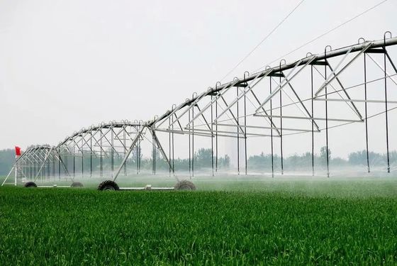 Potenziamento delle aziende agricole con 230 kg di sistema di irrigazione per aziende agricole a perno ottimale, incluso il monitoraggio remoto