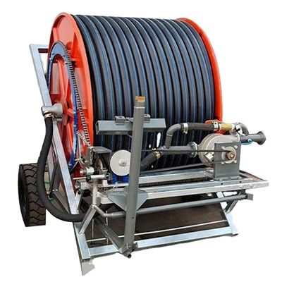 Sistema di irrigazione a bobina di tubo metallico con pistole di irrigazione mobile La soluzione definitiva per l'irrigazione