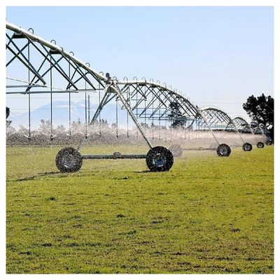 2200 KG Negozi di riparazione di macchinari Grandi cannoni agricoli Centro fisso Sistema di irrigazione pivotante per prati e terreni agricoli
