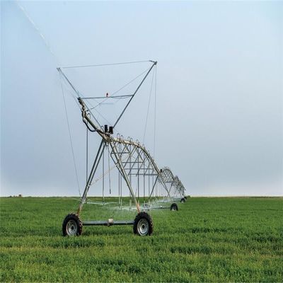 Centri agricoli alimentati a energia solare per l'irrigazione