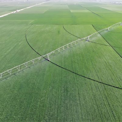 Agricoltura avanzata IoT Sistema di irrigazione di fattorie a forma rotonda per il risparmio energetico di grano Soia Grano Pascolo di mais Irrigazione