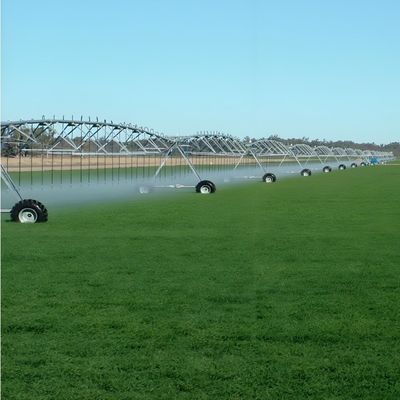 Risparmio energetico e elevata rigidità Sistema di irrigazione centrale a perno agricolo per aziende agricole da 1 a 100 ettari