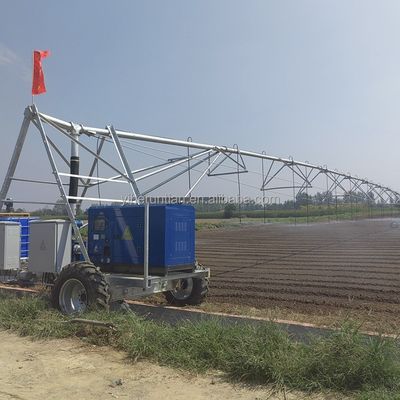 3800 KG Automatic Lateral Linear Move Sistema di irrigazione del giardino L'ultimo aggiornamento del giardino con due o quattro ruote