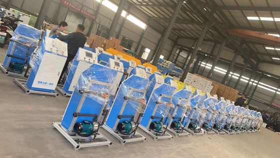 Coltivazione senza suolo Intelligente Irrigazione a goccia Macchina integrata con acqua e fertilizzante con materiale metallico 80 kg di capacità