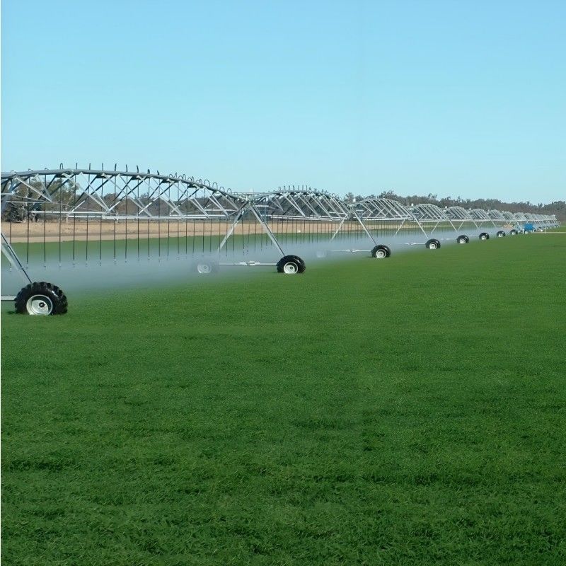 Risparmio energetico e elevata rigidità Sistema di irrigazione centrale a perno agricolo per aziende agricole da 1 a 100 ettari